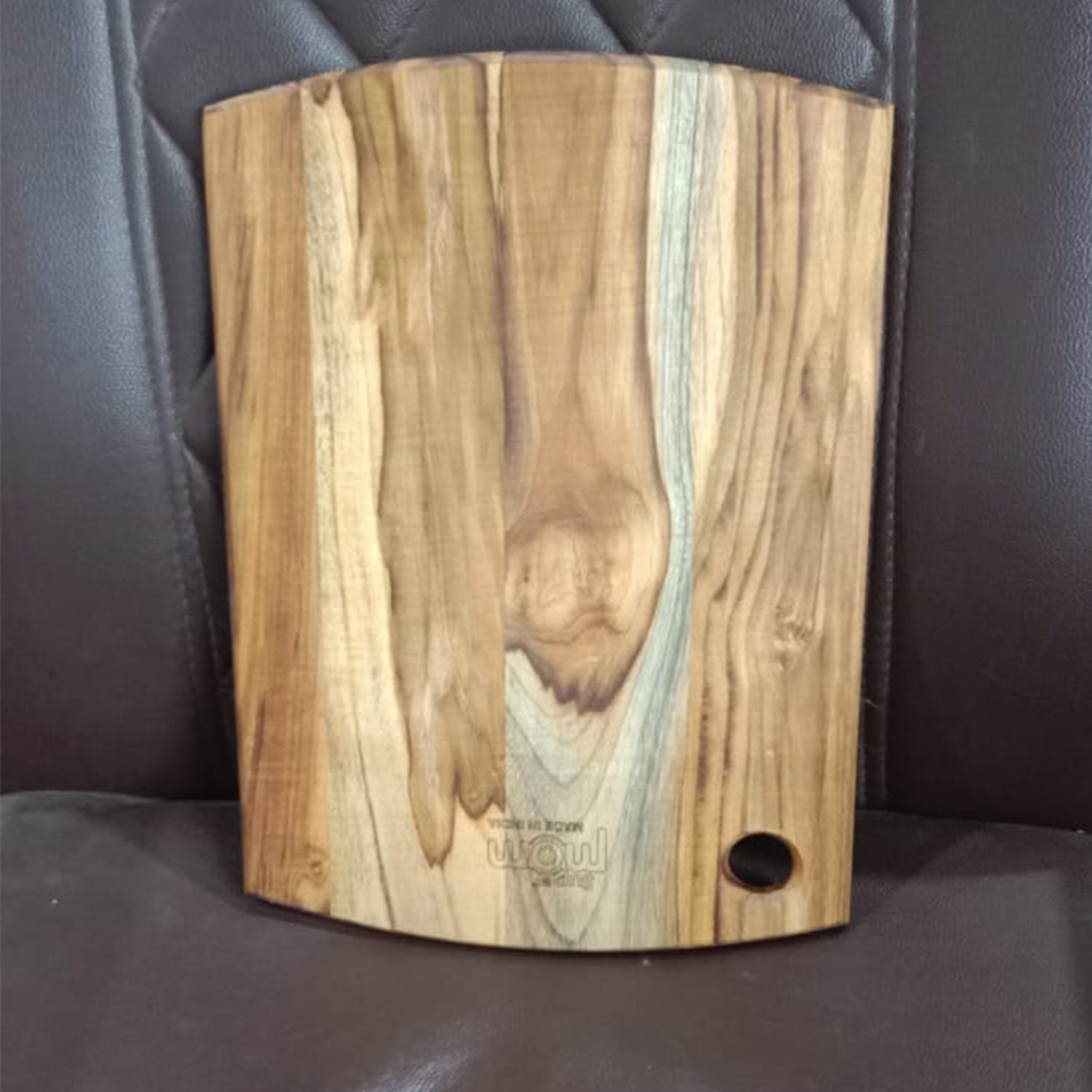 Solid and durable teak chopping board for everyday kitchen tasks