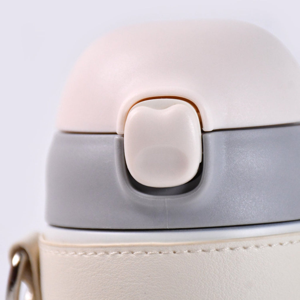 Lightweight and rustproof insulated stainless steel water bottle