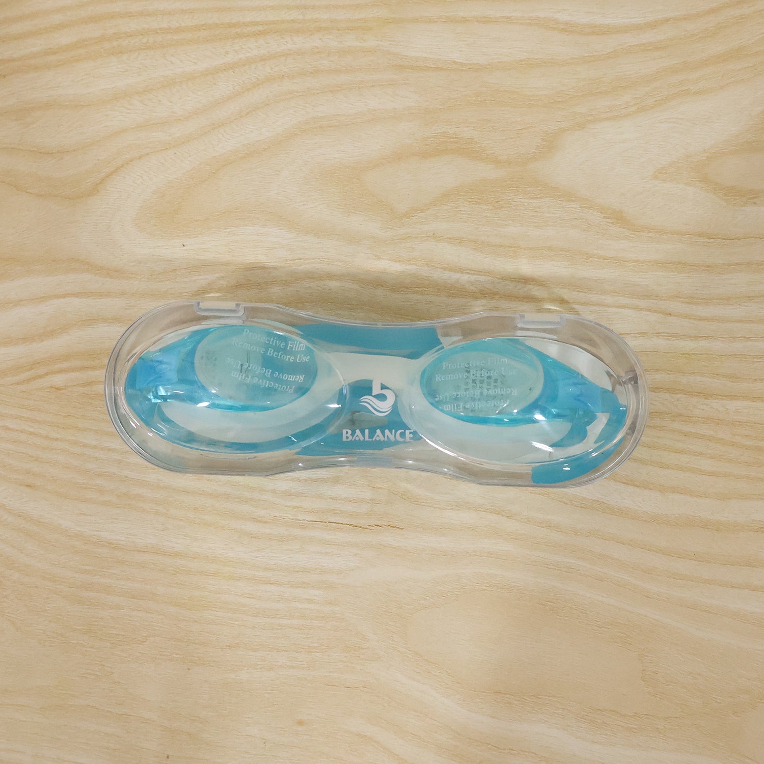 Lightweight kids swim goggles for water activities
