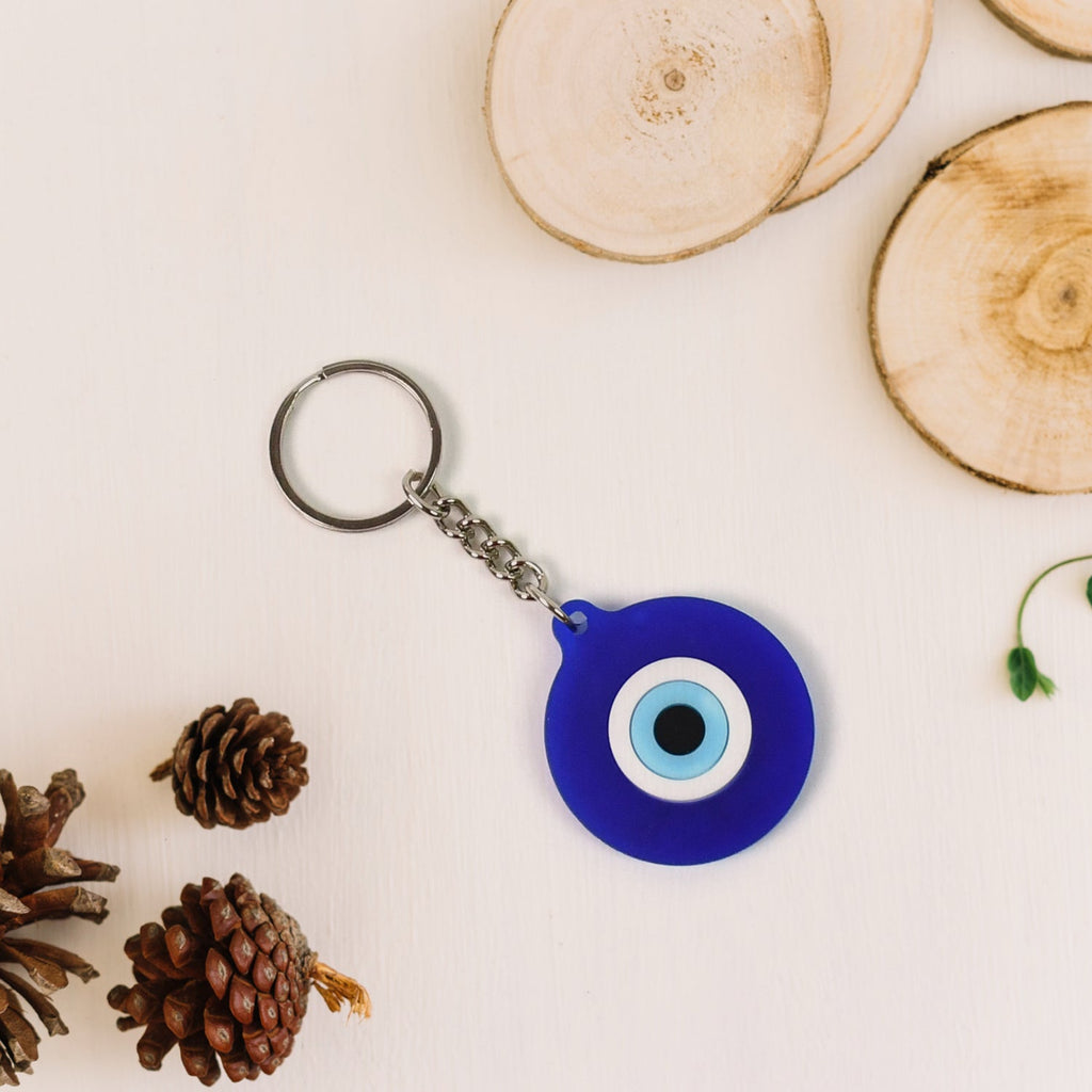 Blue ocular amulet keychain symbolizing protection and good luck