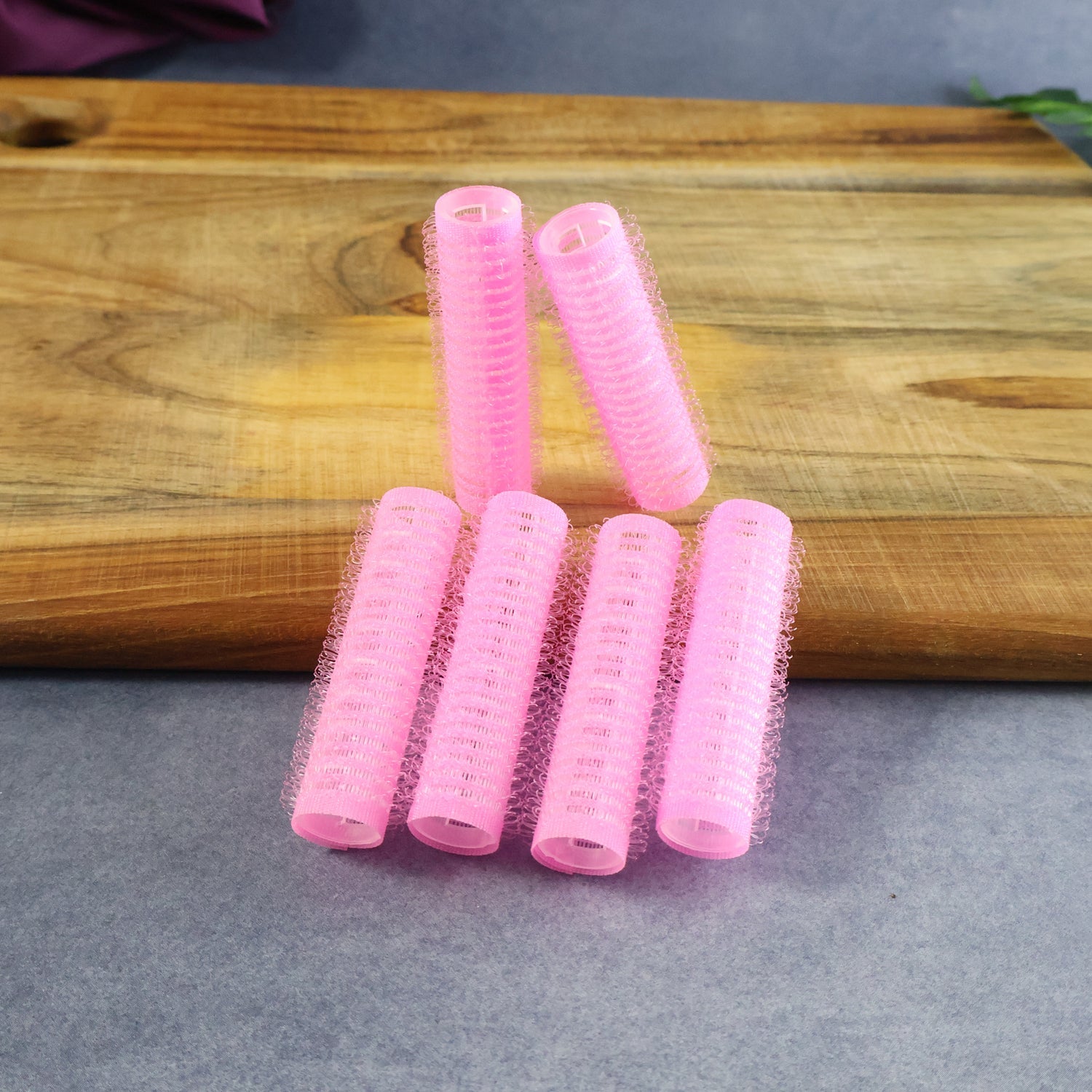 Self-grip curling roller holding hair gently without damage
