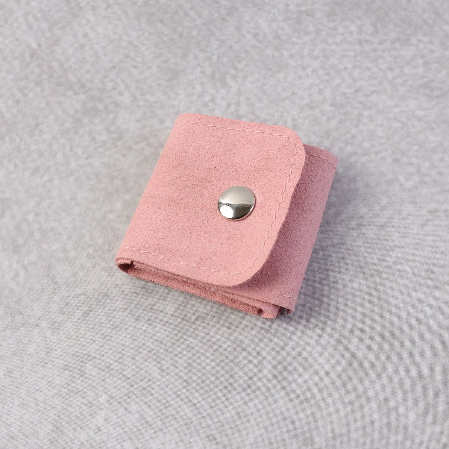 Compact travel jewellery pouch set with foldable design