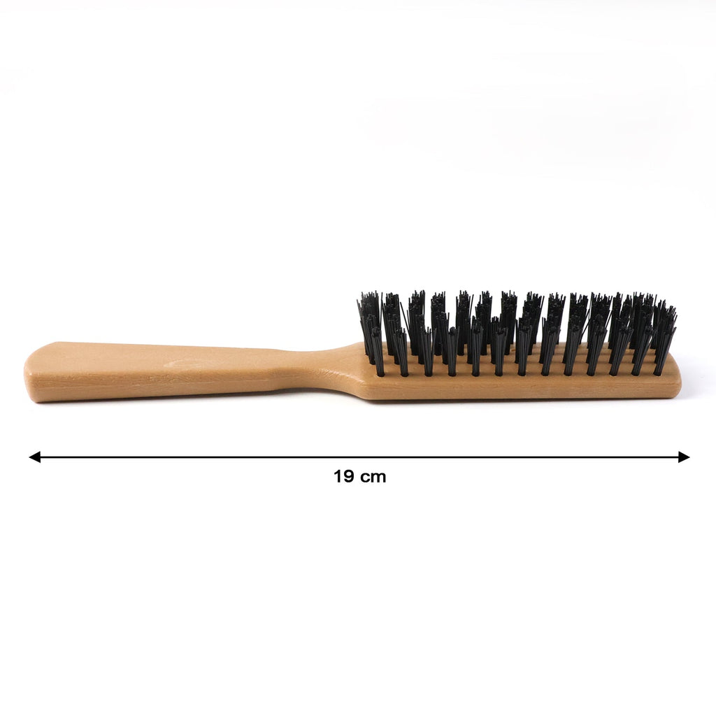 Versatile cleaning brush for tiles and sinks