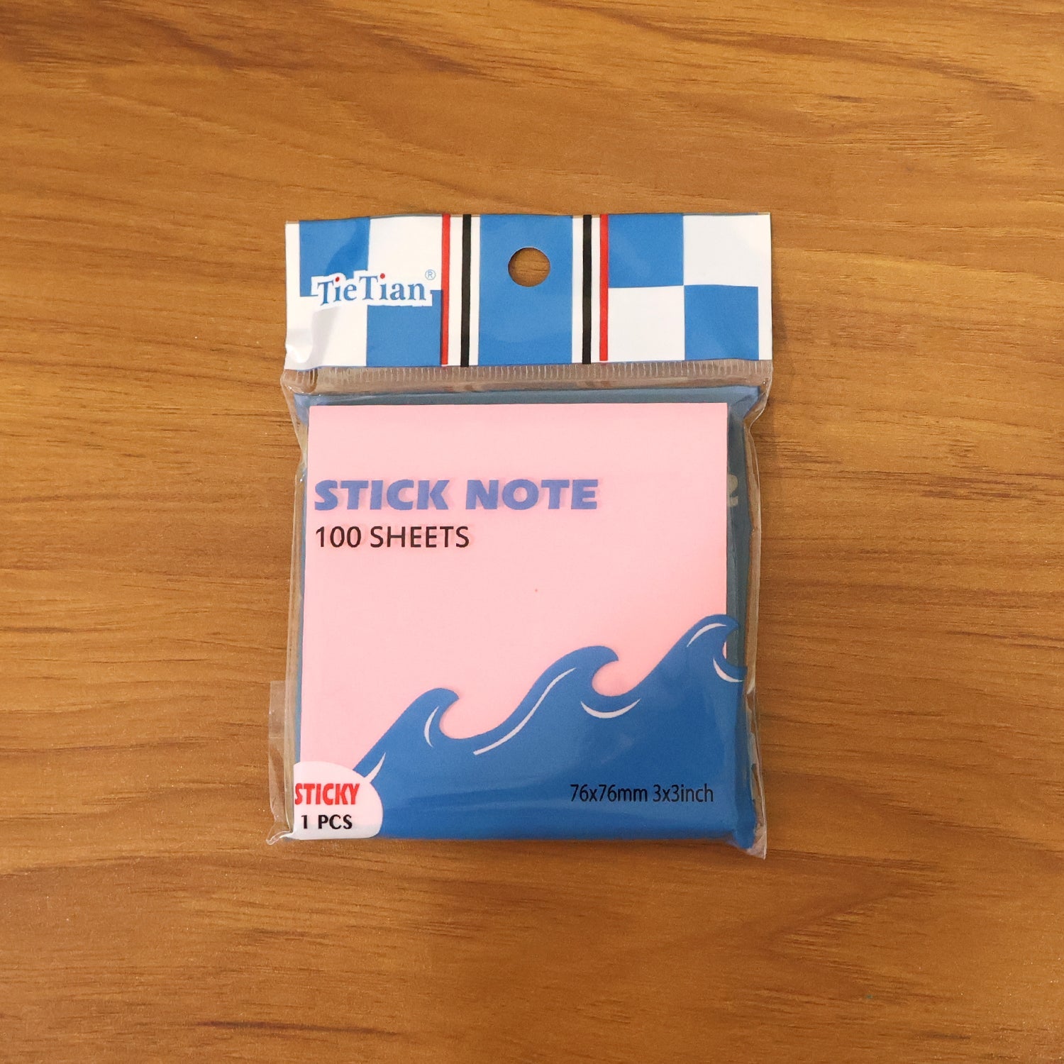 Sticky note pad used for daily organisation and quick notes
