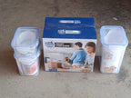 Organivo food storage set demonstrating its airtight and leak-proof functionality.
