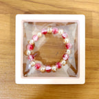 Minimalistic and stylish beaded stretch bracelet for women accessory