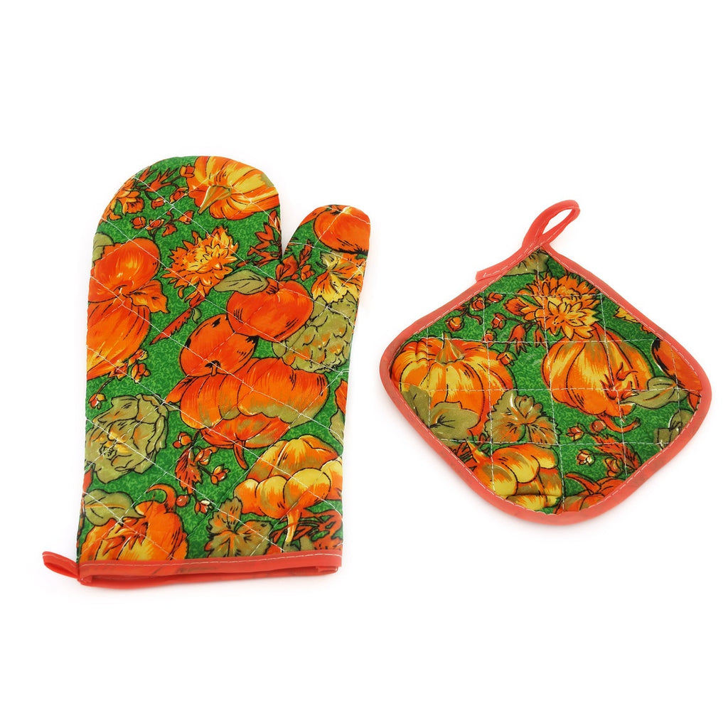 Cotton oven mitt safely holding a hot baking dish.