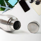 Close-up of leak-proof cap on stainless steel vacuum bottle