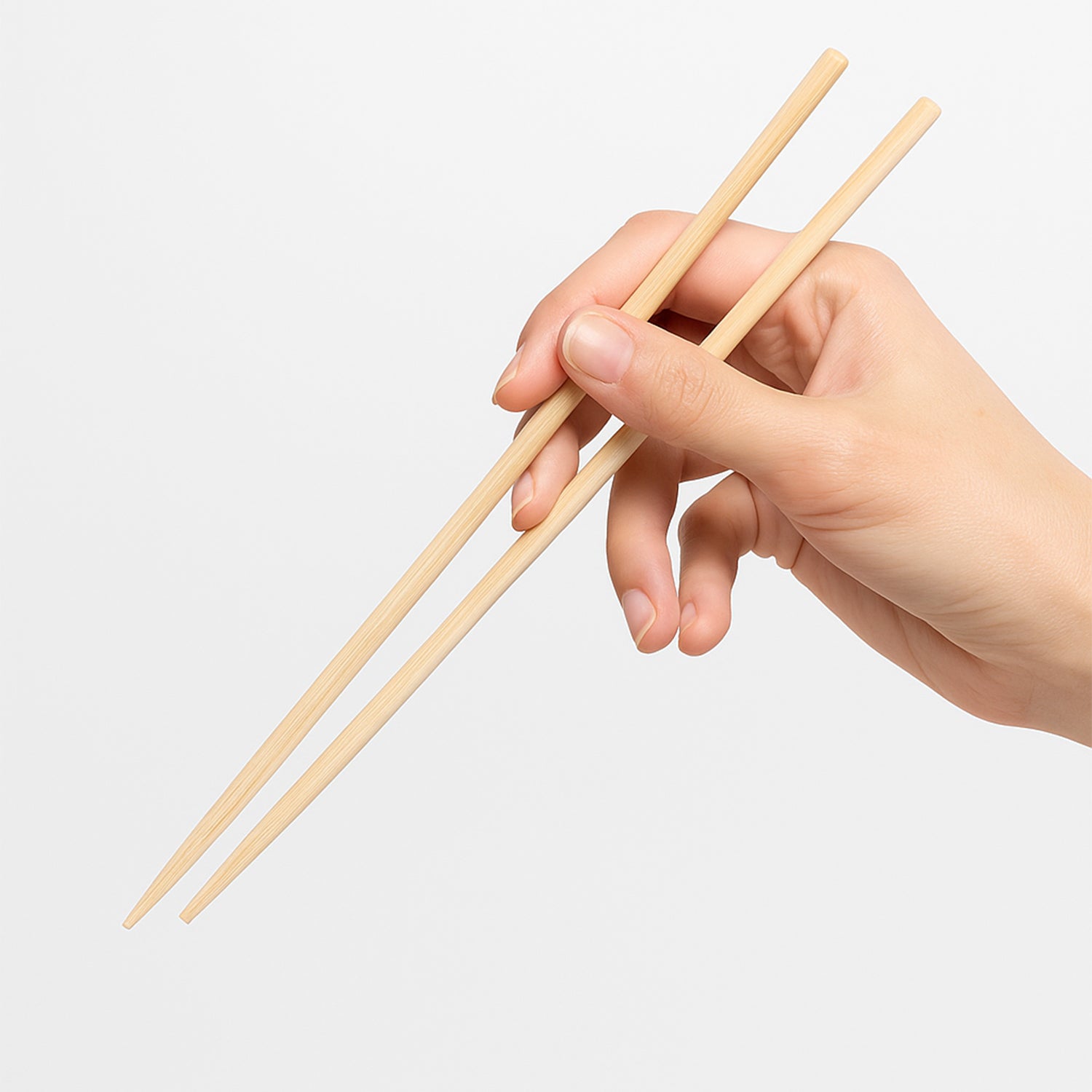 Close-up of premium 30cm bamboo grilling skewers in a natural wooden color.