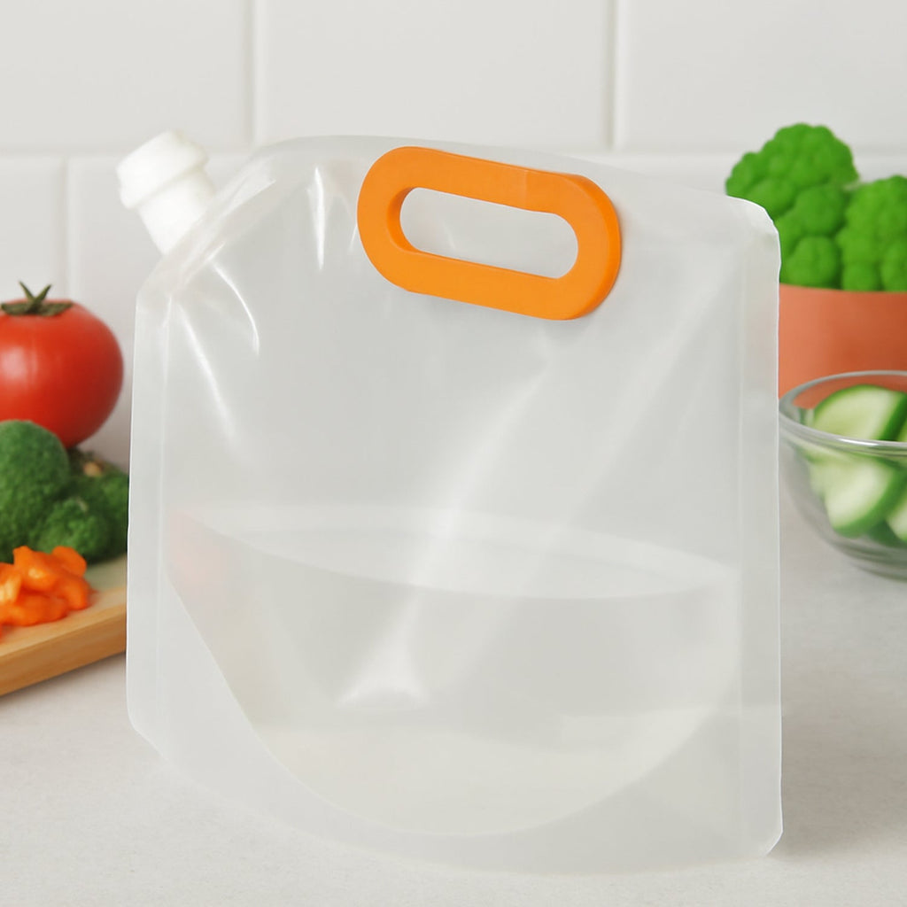 Close-up of clear airtight food storage bag measuring 25x21 cm with handle