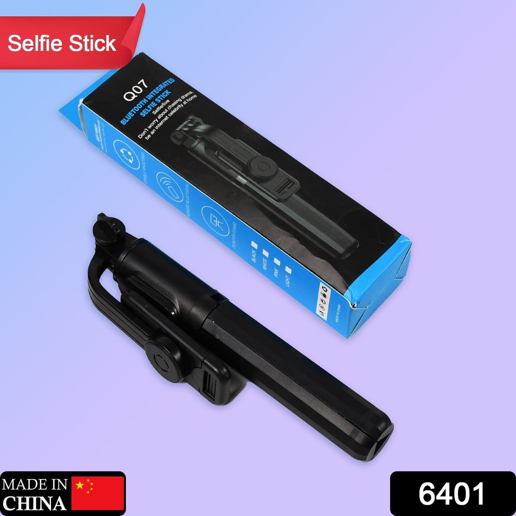 PHOBIA Bluetooth selfie stick with integrated tripod and phone holder.