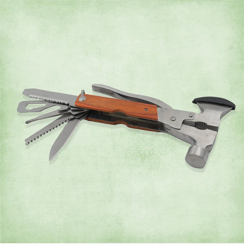The handy hammer multitool with its redwood handle, an ideal gift for Dad.