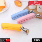 Ergonomic design of the Hot Dish Plate Clip with its plastic handle for comfortable use.