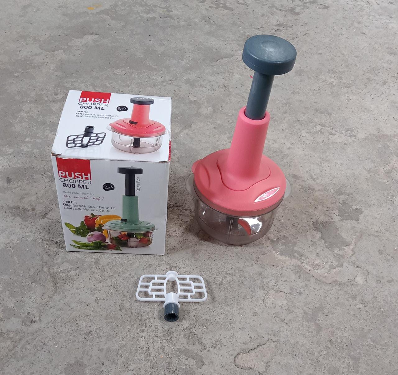 The Gamevana Push Chopper, 800ml, shown with its components for easy cleaning.