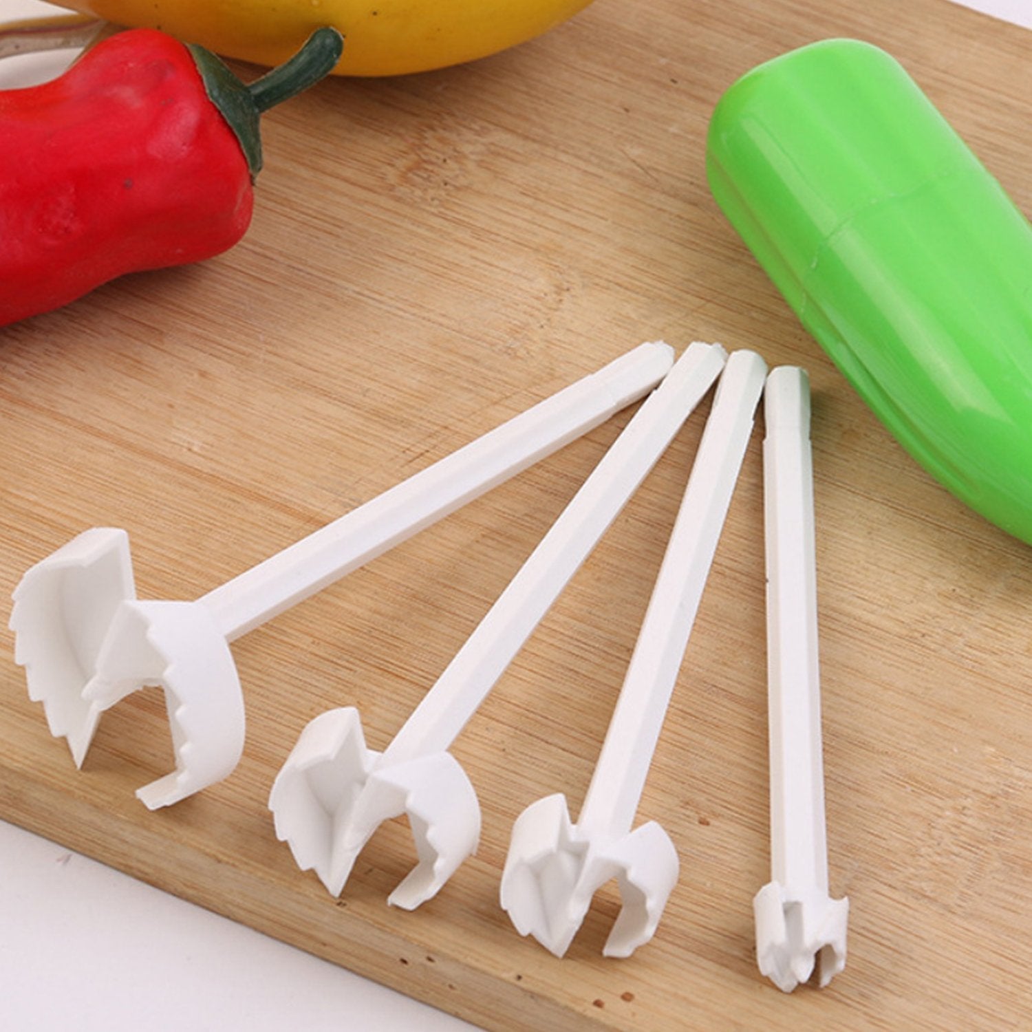 Side view of the ergonomic handle of the plastic vegetable corer.