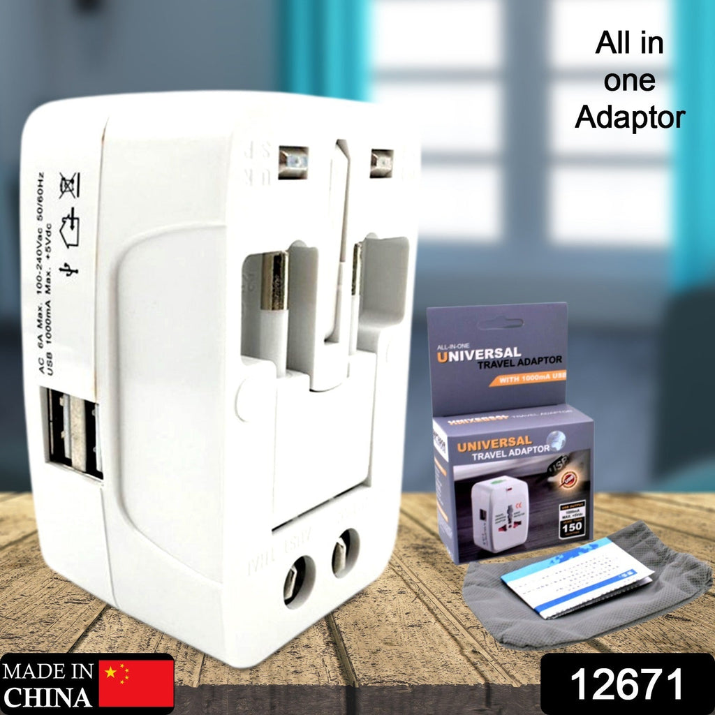 Diagram of the Poravar Universal Travel Adapter highlighting key features and ports.