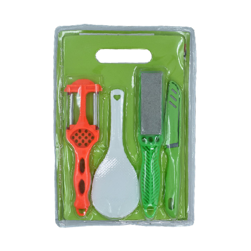 Cisora chopping board with knife set for everyday kitchen tasks.