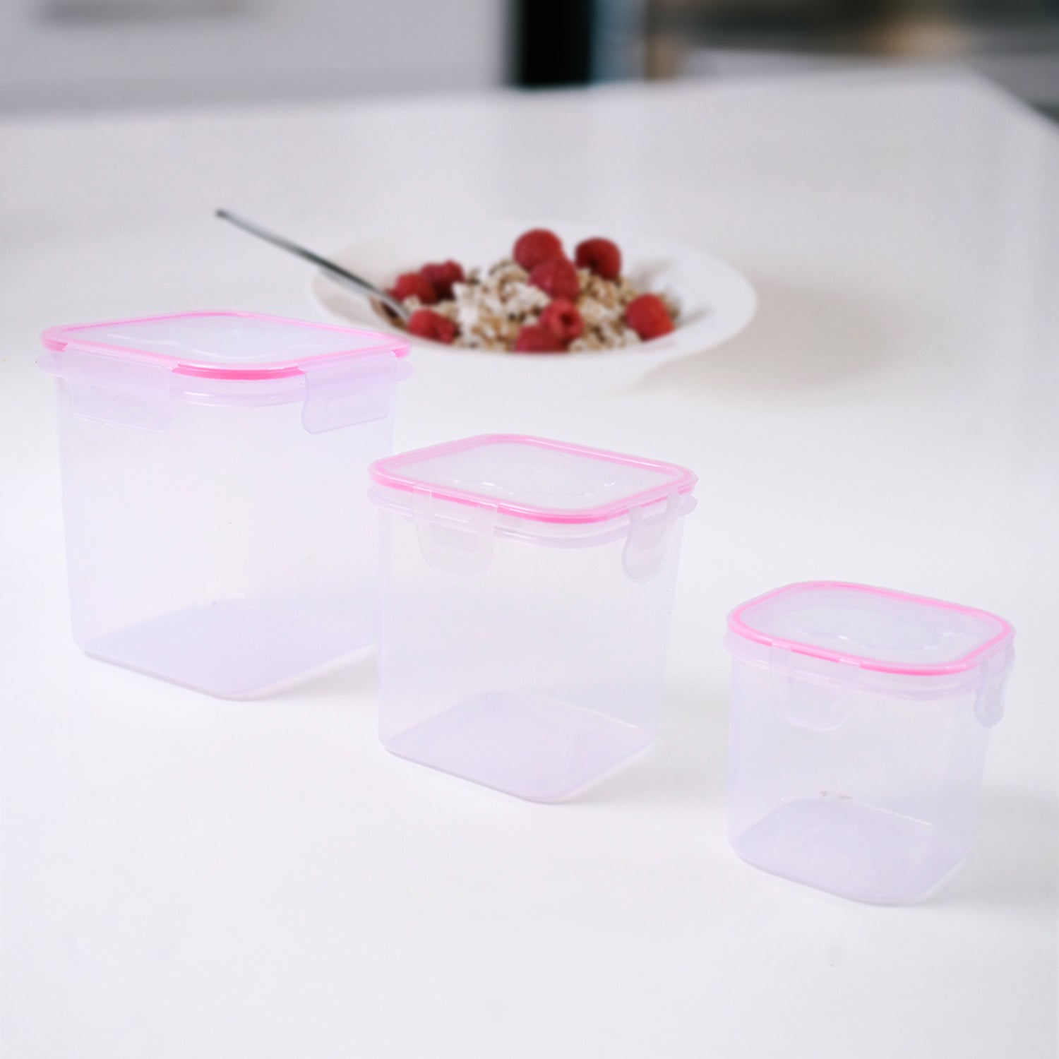 Transparent airtight kitchen food storage container with secure lid