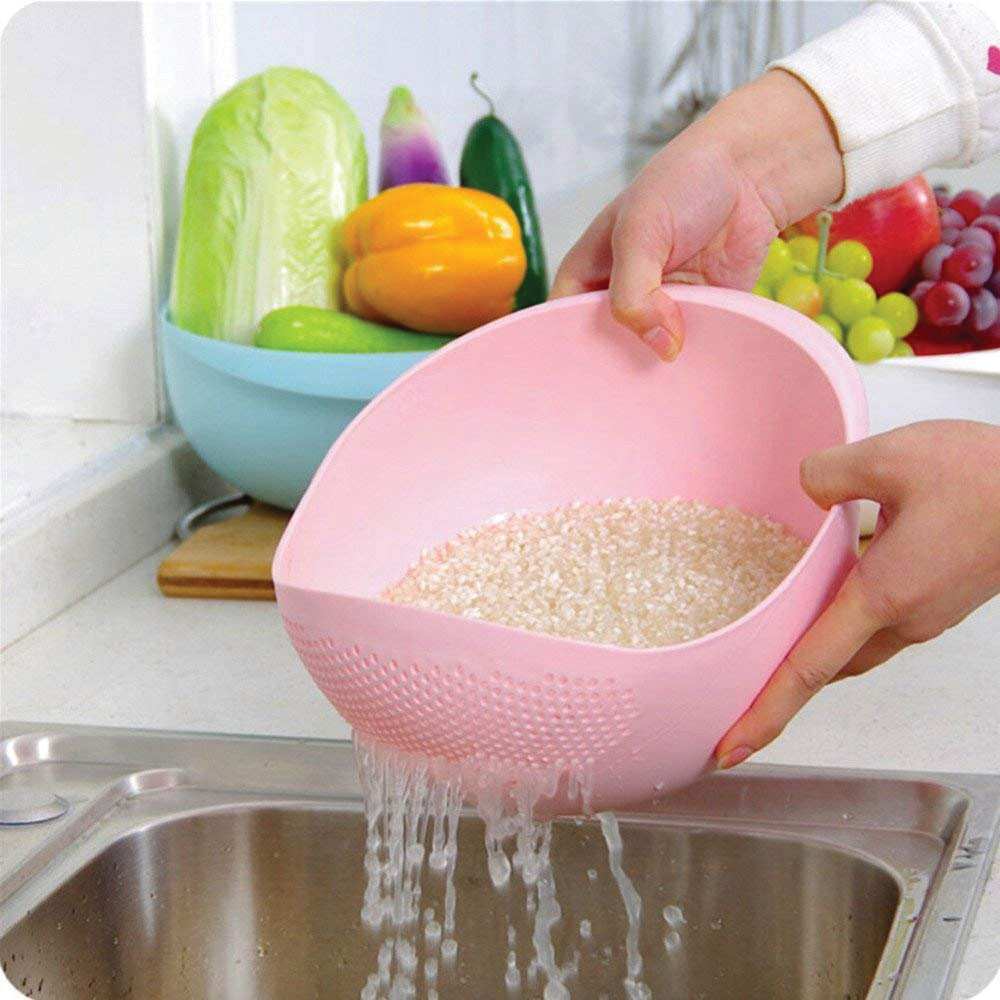 Plastic grain washing bowl with a wide rim, perfect for rinsing rice.