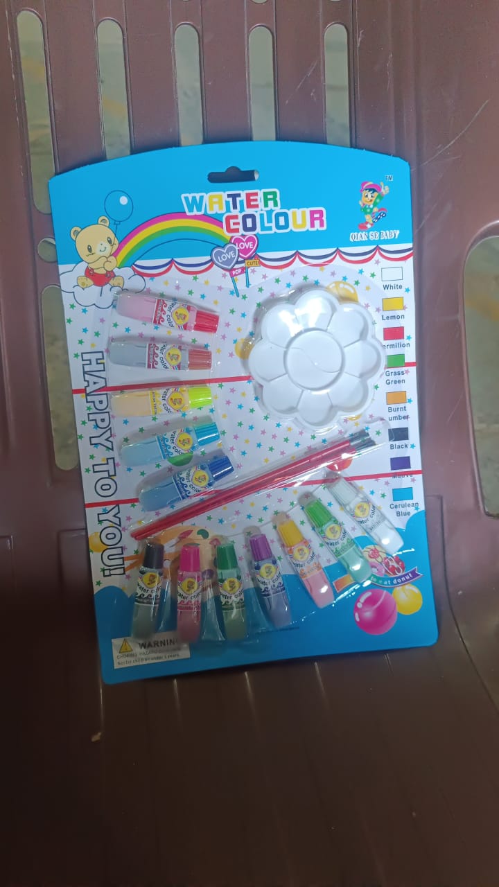 Complete 15-in-1 kids watercolour painting kit laid out for use