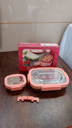 Small 200ml side container, perfect for chutneys or dips, included in the set.