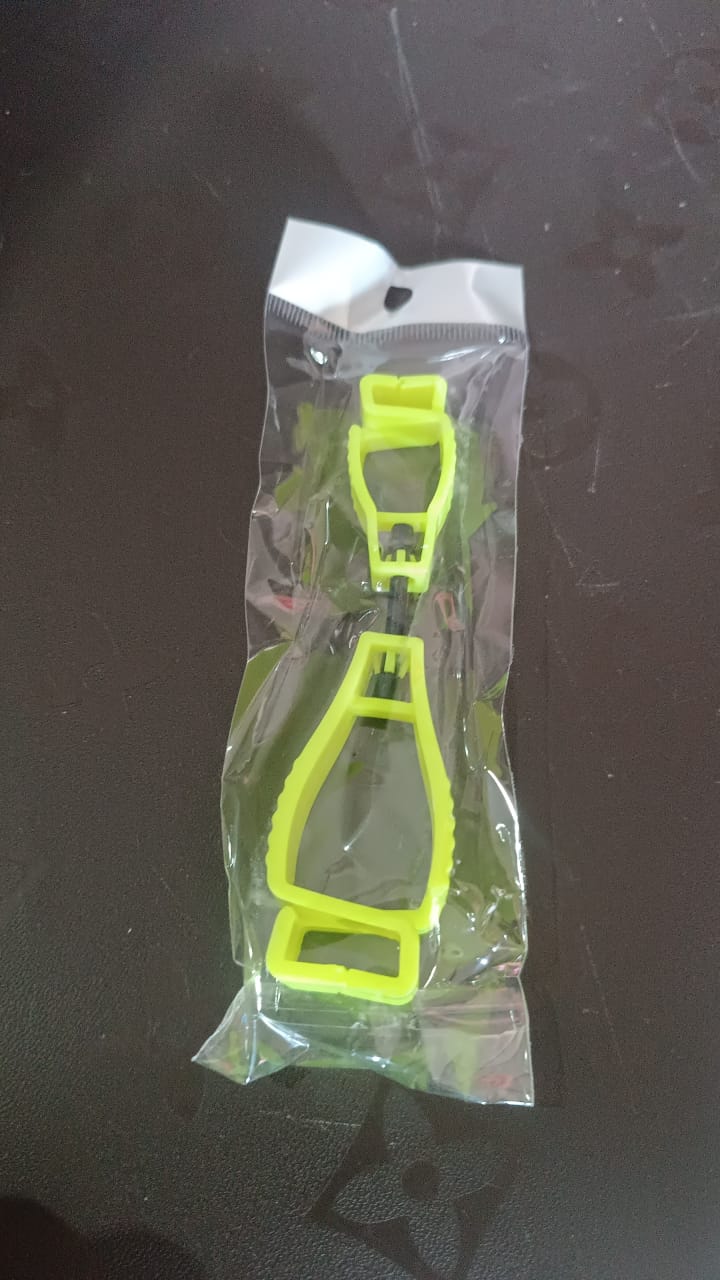 Glove clip holder with dimensions clearly displayed.