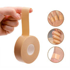 Waterproof heel blister plaster prevents friction.