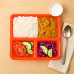 Close-up of the smooth, easy-to-clean surface of the 3-compartment tray.