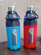Plastic sports water bottle with handle, insulated and BPA-free, 1400ml capacity