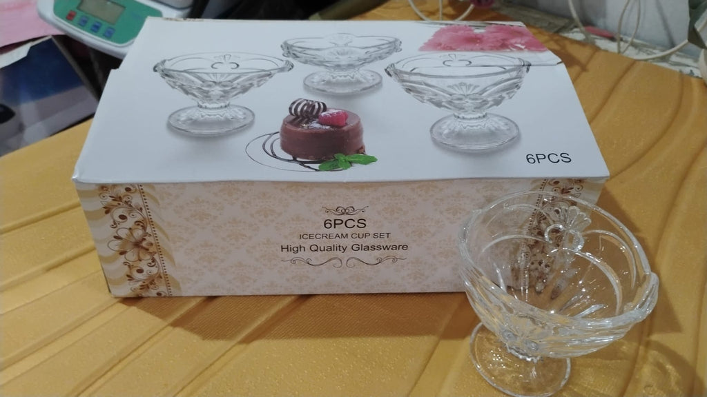 Packaging shot of the six-piece glass ice cream cup set.