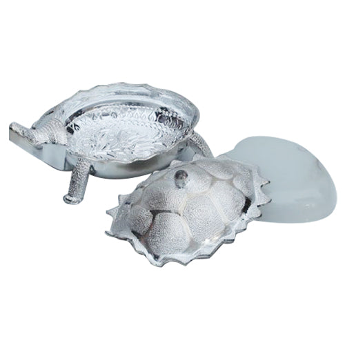 Detailed view of the multipurpose tortoise box as a home decor centerpiece.