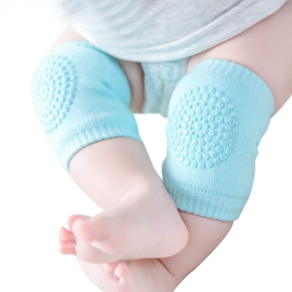 Detailed view of the cushioned crawling knee protection pad for toddlers.
