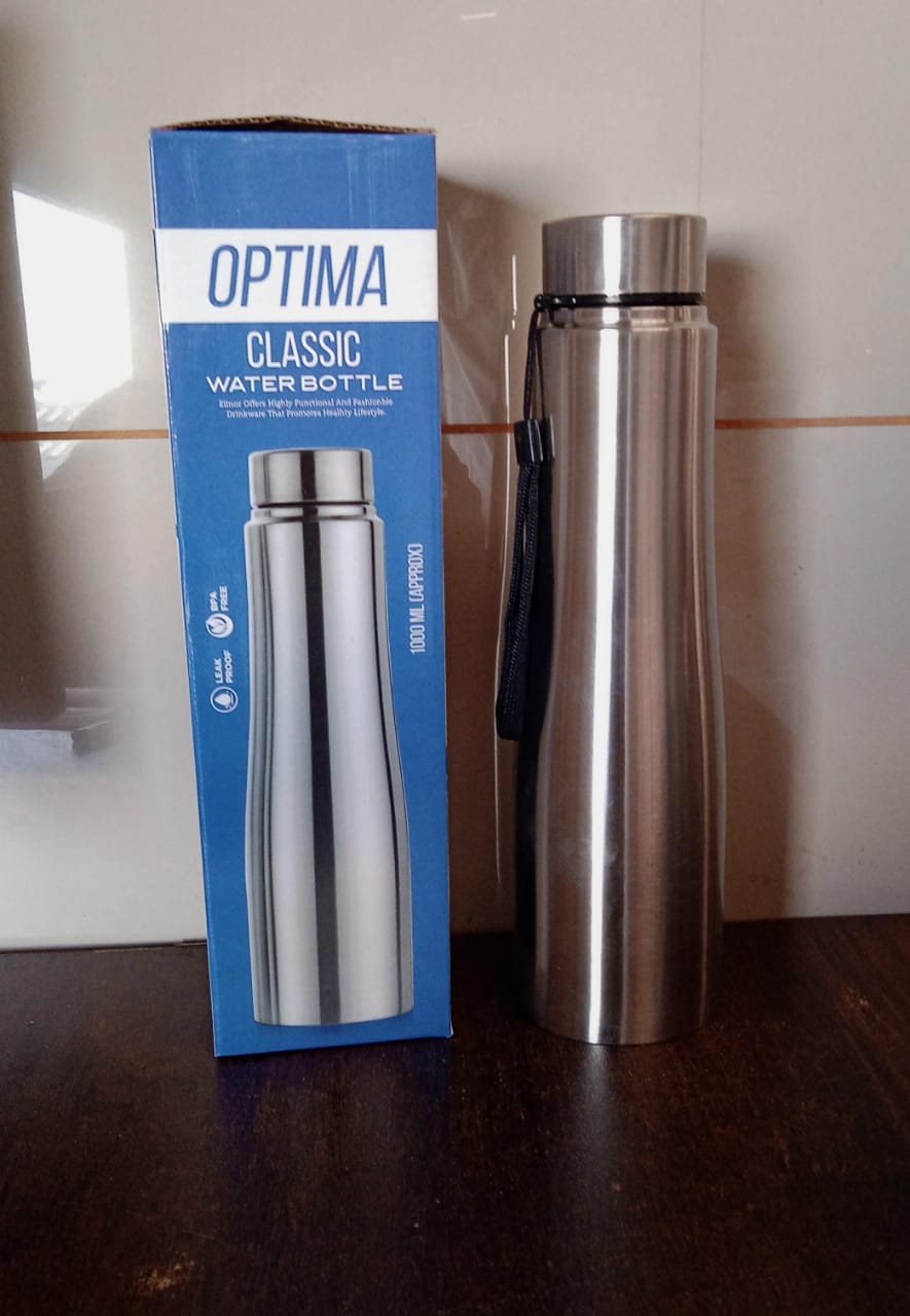Full view of 1 litre vacuum insulated stainless steel water bottle for daily hydration