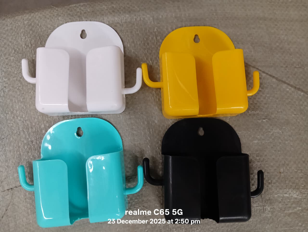 Wall mount mobile phone holder with hook in practical use holding phone