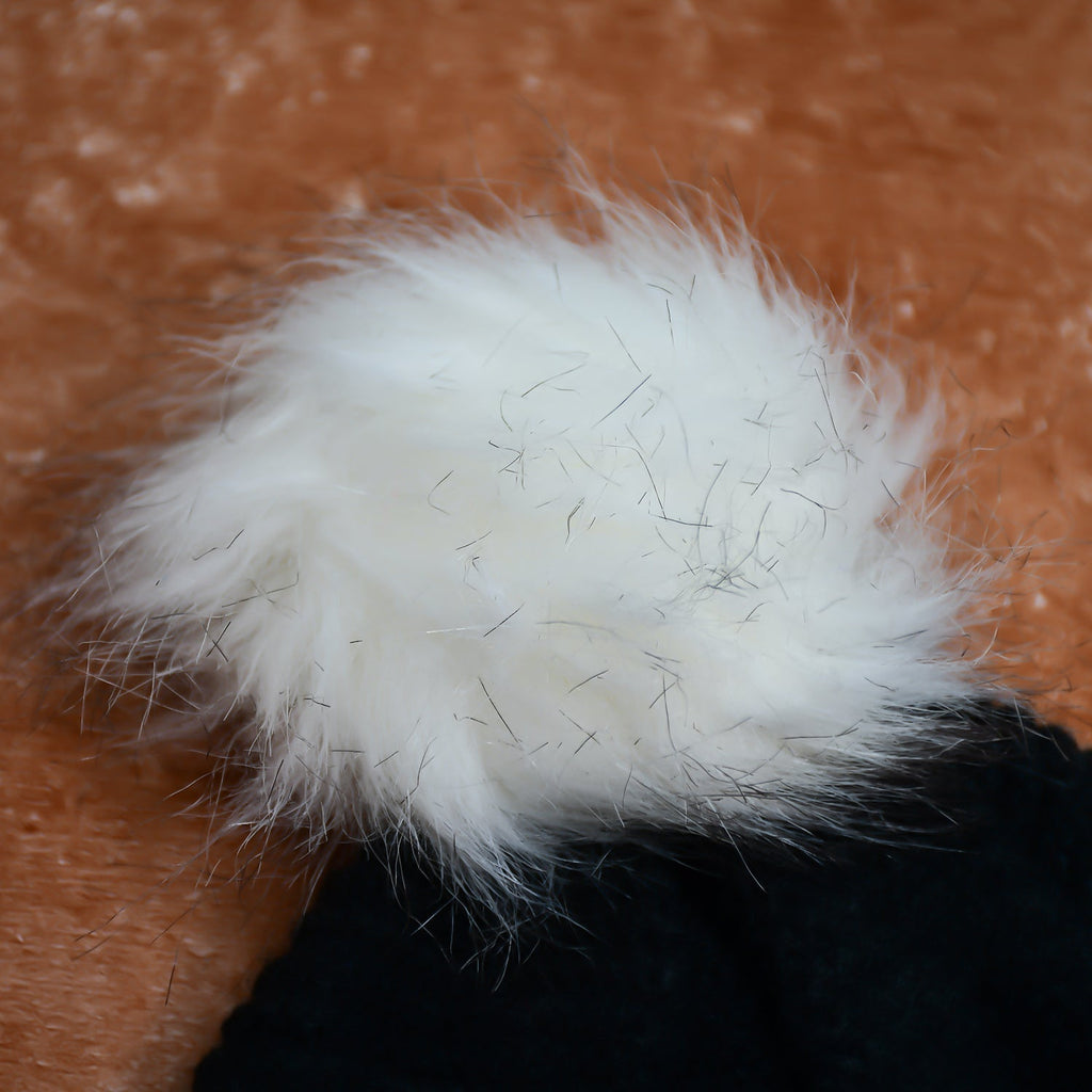Stylish skull design beanie cap, perfect for men and women during winter.