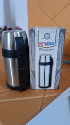 Portable stainless steel vacuum flask bottle by Own Hydrate for hot and cold drinks