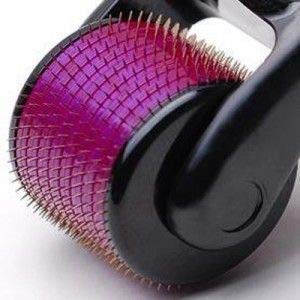 Detailed view of the derma roller's medical-grade titanium needles for safe treatment.