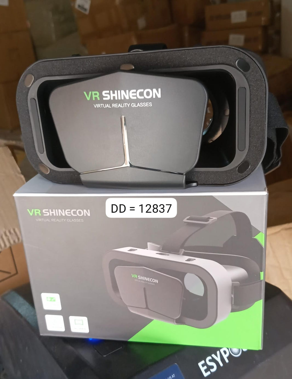 Lightweight 3D Virtual Reality Headset designed for comfortable use