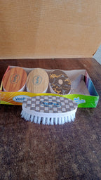 Close-up of nylon bristles on VeePee oval cloth washing brush