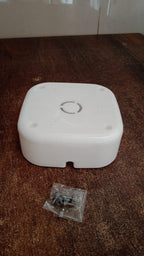 Versatile camera mounting box suitable for various indoor and outdoor setups.