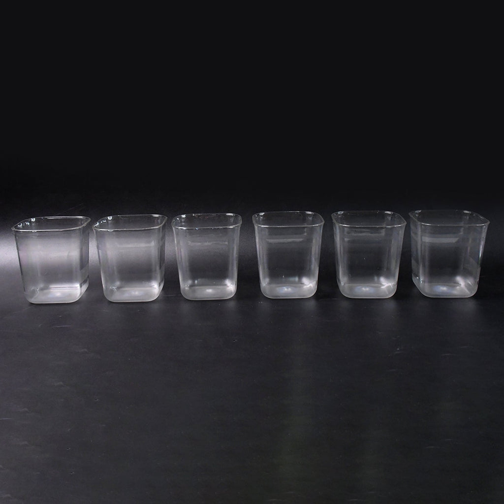 Side view of transparent diamond plastic glass set