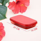 Side view of the secure seal on the two-compartment tiffin box.