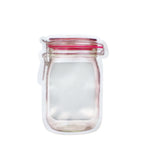 Detail of the secure zipper seal on a 500ml airtight food storage bag.