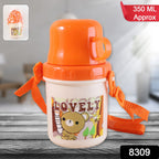 Children's drinking cup with secure lid and easy-to-hold handle