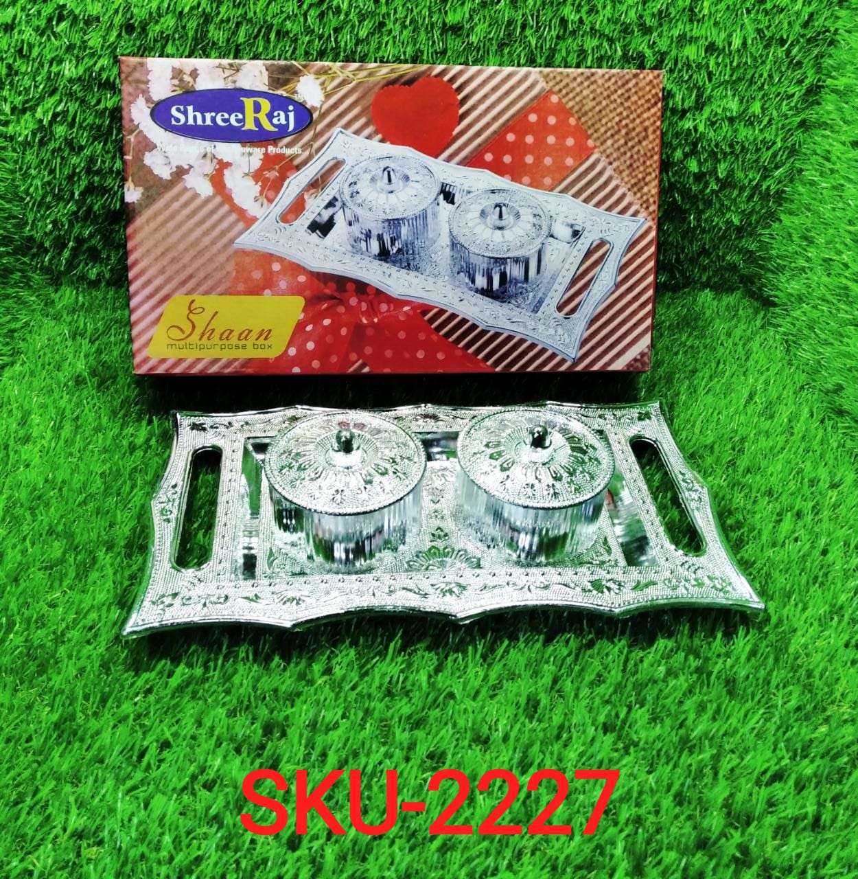 Decorative Mukhwas Dani Tray with its lid, ideal for keeping contents fresh and protected.