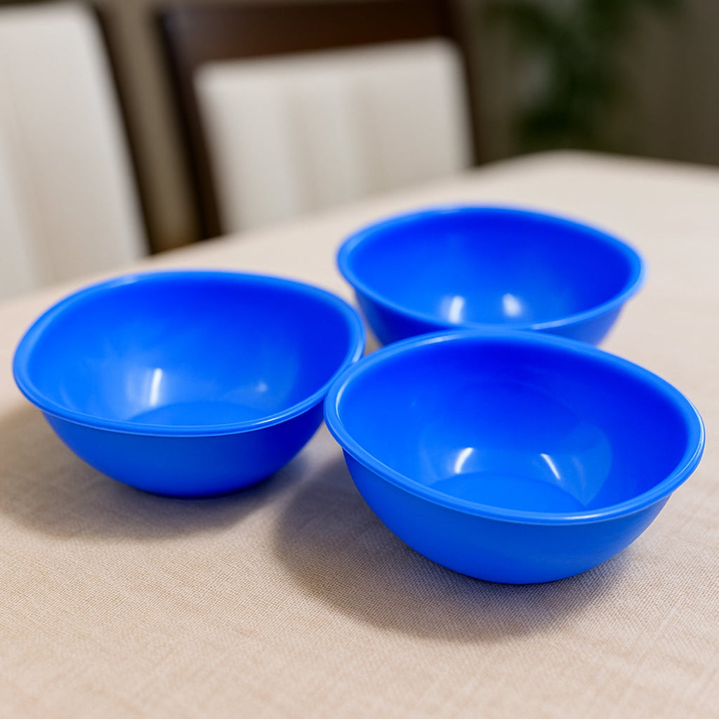 The complete Jiaqi BPA free plastic bowl set, featuring three multi-purpose bowls.
