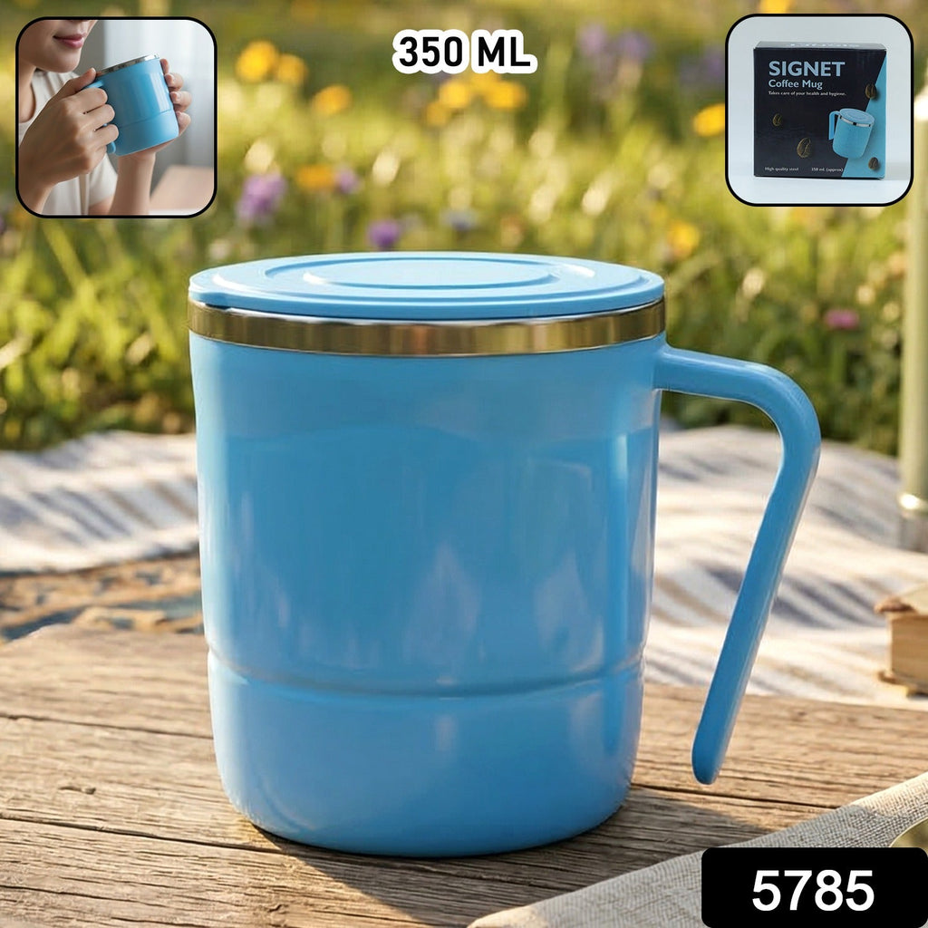 Close-up of the secure, spill-proof lid of the stainless steel insulated mug.