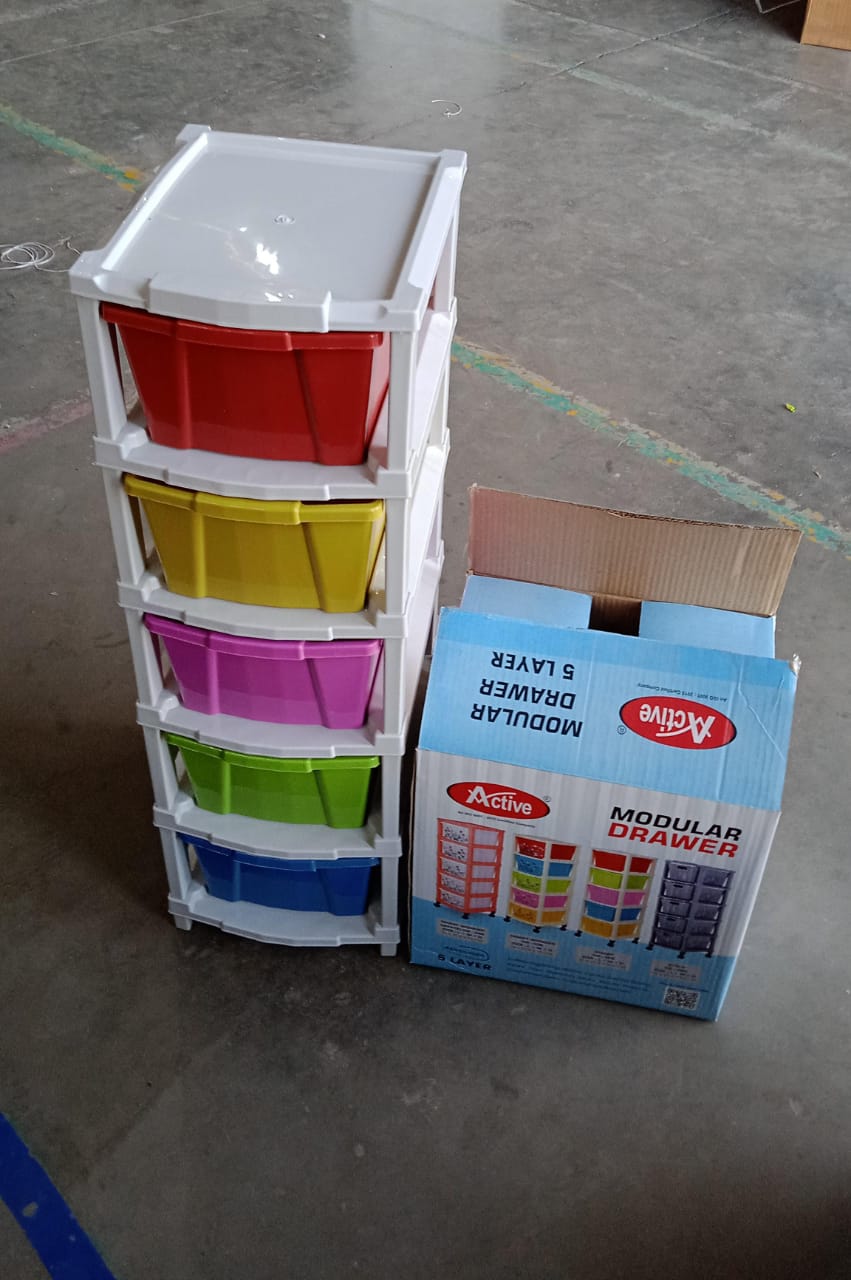 Organivo product packaging with brand name.