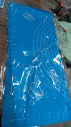 Detailed view of the smooth, non-slip surface texture of the silicone baking mat.