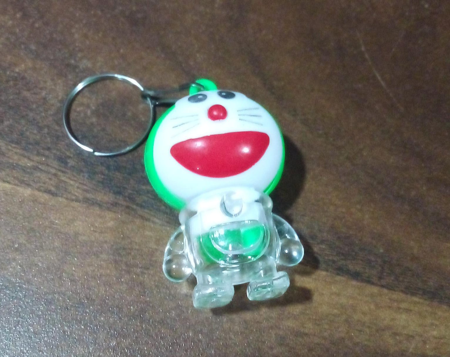 Studio shot of the Doremon lightning design keychain.